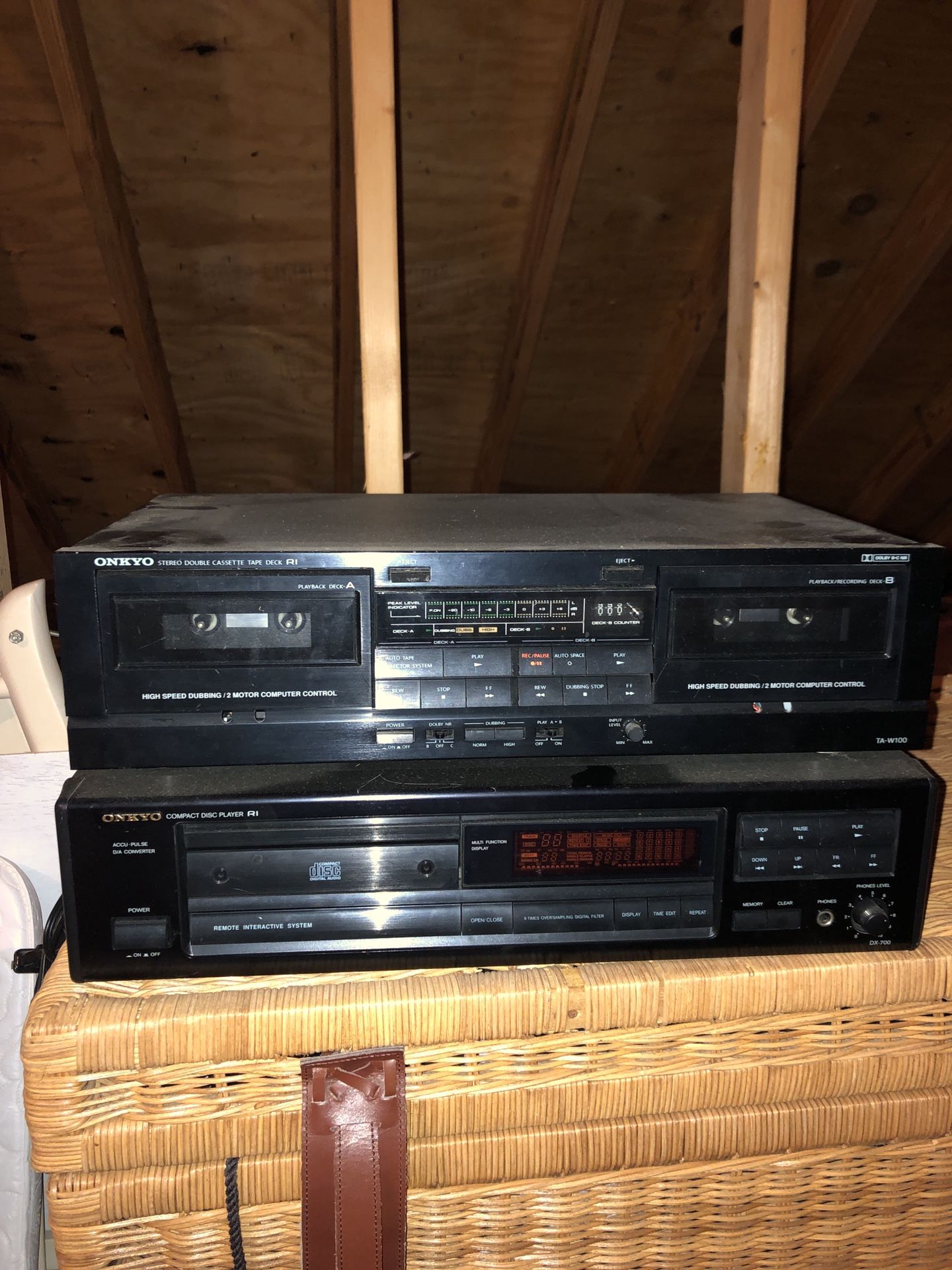 Onkyo retro system