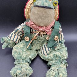 GONE FISHING FROG Stuffed Fabric & Wood Figurine 7.5 in Shelf Sitter Swamp  Decor for Sale in Tacoma, WA - OfferUp