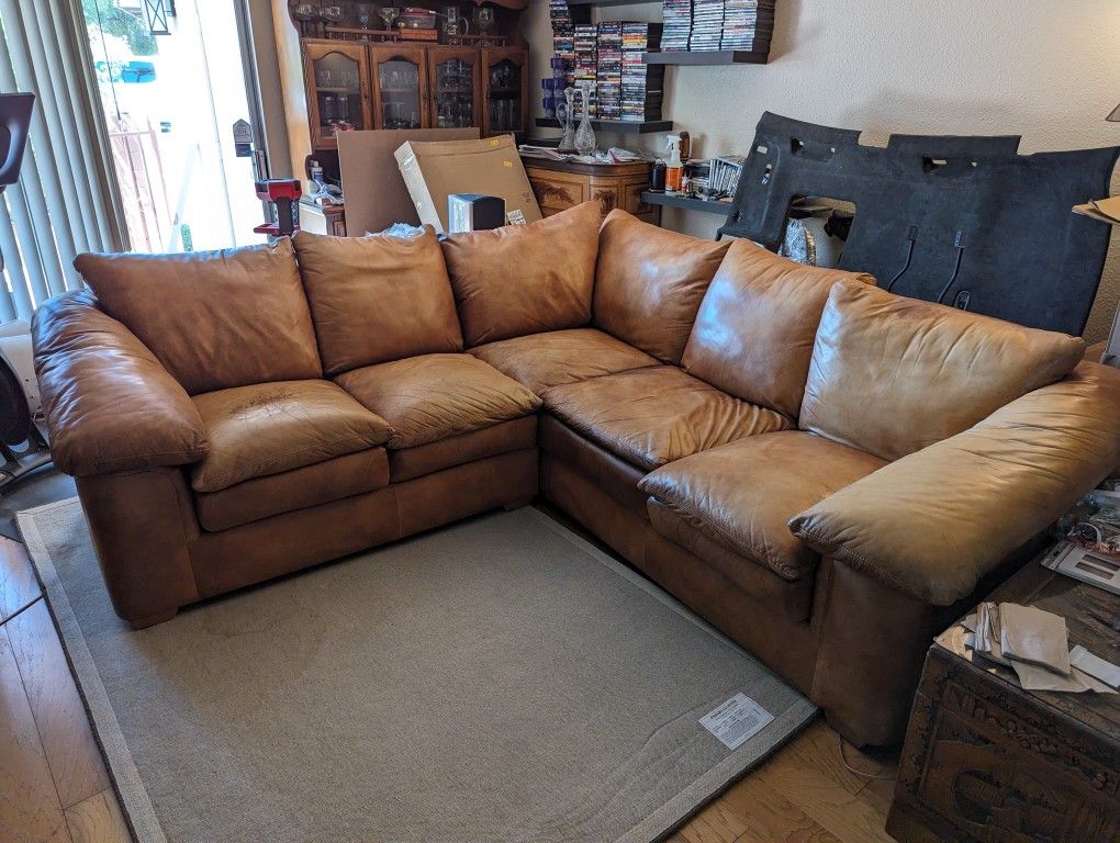 Creative Leather large sectional - 10k+ New