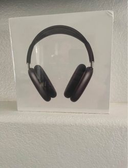 AirPod Pro Max Midnight  (BRAND NEW) (SEALED)