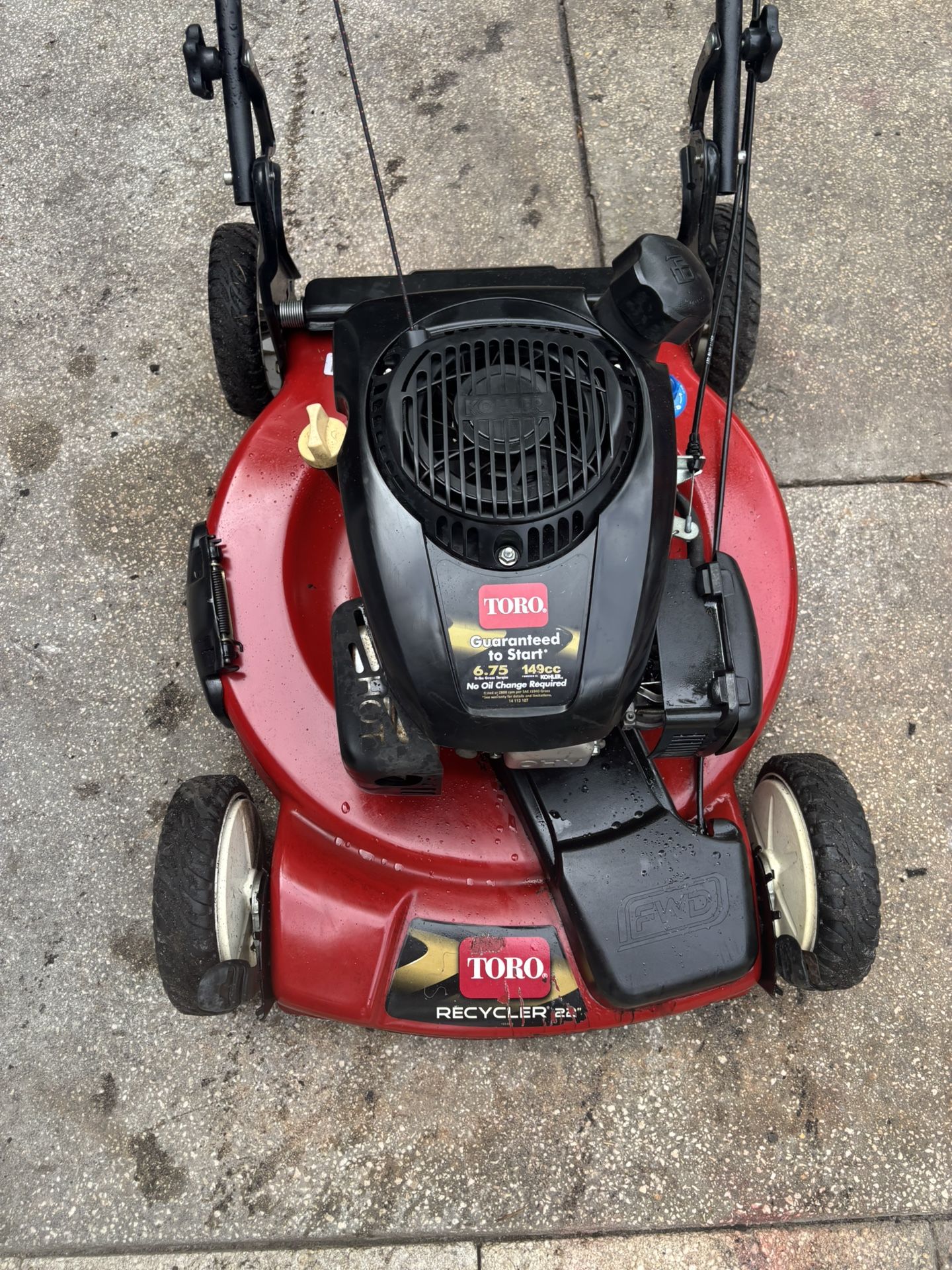 Toro 22 In Self Propel Lawnmower. Works Good
