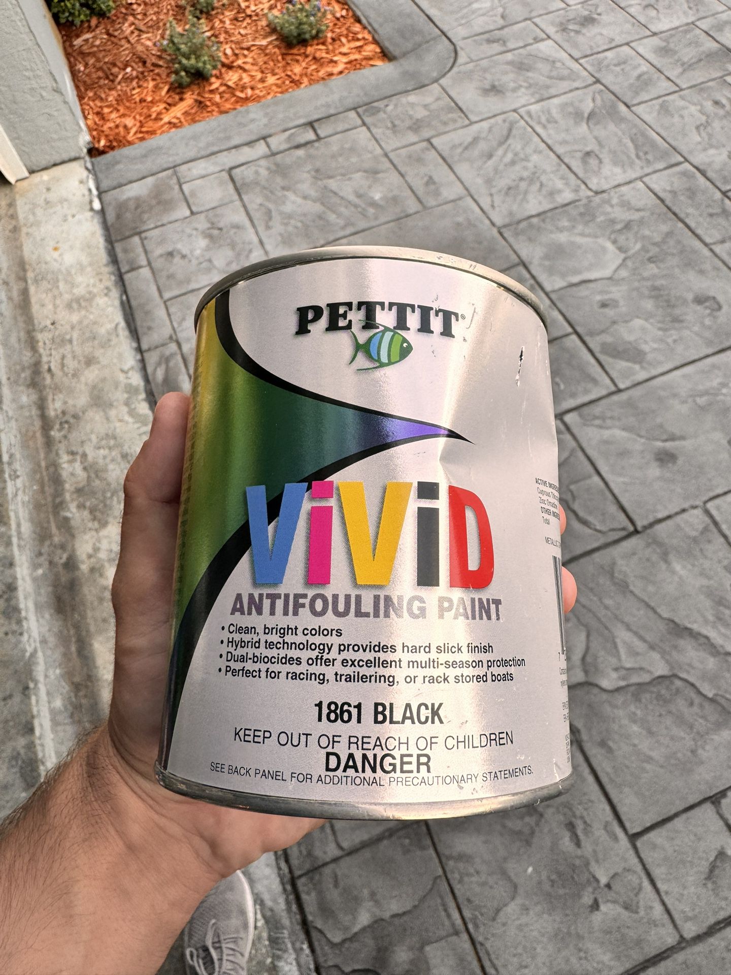 Pettit Vivid Bottom Paint 1 Quart Black