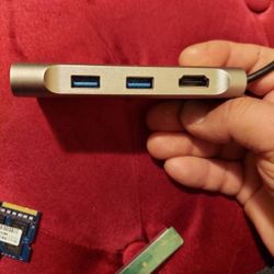 Philips Elite USB-C  Multiport Hub