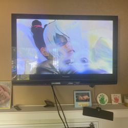 Panasonic 42”