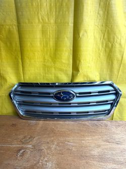 2015 2016 2017 Subaru Outback Front Bumper Grille OEM (WITH EMBLEM)