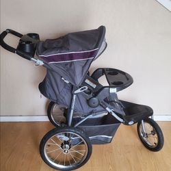 BABYTREND Expedition Jogging Stroller