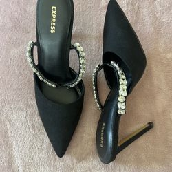 Express Heels Shoes Size 8