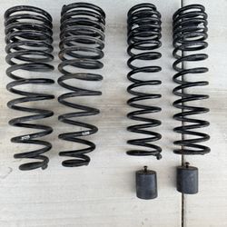 Jeep Gladiator Rubicon - Skyjacker 3.5” lift
