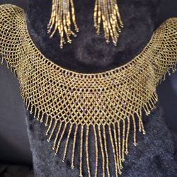 Set De Collar Y Aretes Artesanales Hechos De Chaquira