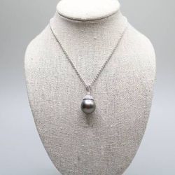 18K White Gold Wheat Chain With Black Pearl Diamond Charm (17 Inches)