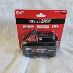 (New/Sealed) Milwaukee M18 Forge CX8.0 Battery, 48-11-1881
