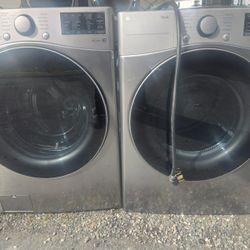 Lg Washer And Dryer Set Electric Thin Q 2025 