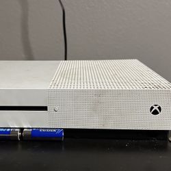 Xbox Steering Wheel And Pedals