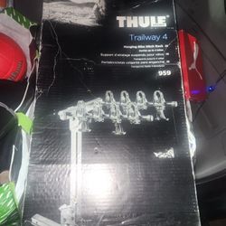 THULE Hitch Bike Rack, Near New