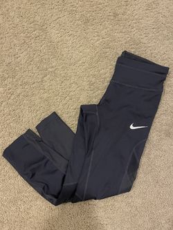 Nike Leggings (capri length)