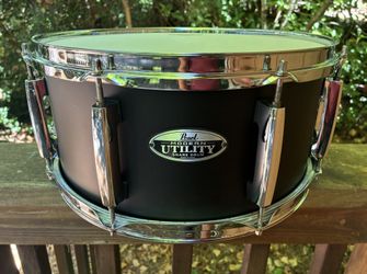14" x 6.5" Pearl Modern Utility Snare Drum