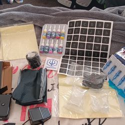 Model Poseído Tattoo Set brand New In Box