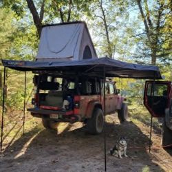 Roofnest Falcon XL w/ Naturnest 270 Degree awning