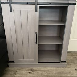 Cabinet - Entertainment Stand