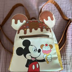 Loungefly - Mickey Ice Cream