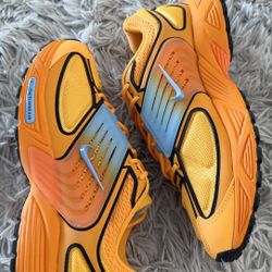 Size 8.5 Men’s Nike Air Pegasus Wave Shoes Sundial/University Blue IB0612-701. 