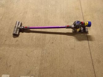 Dyson v8 animal