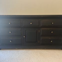 Broyhill Dresser