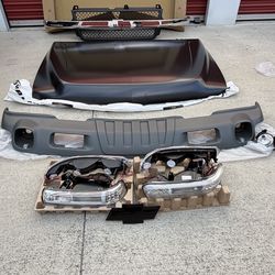 Silverado 2000 HD hood
