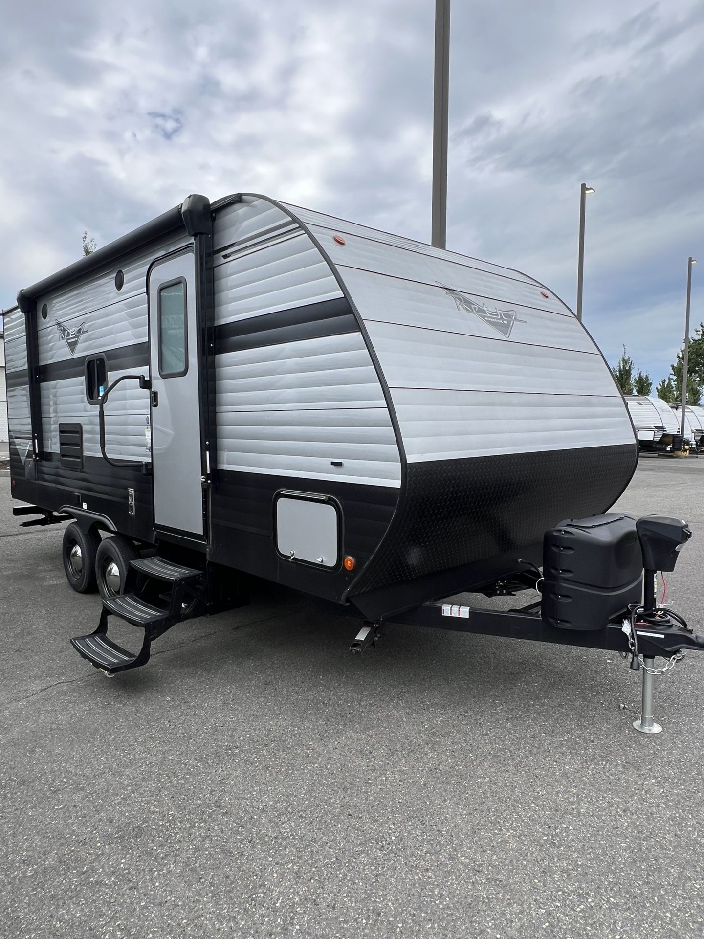 2023 RIVERSIDE RV RETRO 210
