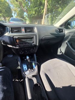 2012 volkswagen jetta(Sold As Is)