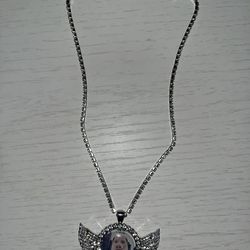 John Pork Circle Chain