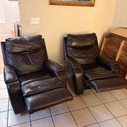 Pair of leather electric recliners