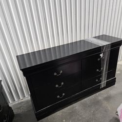 
🔥 Black Queen Bedroom Furniture Set • Dresser + 2 Nightstands + Bed Frame 🔥
