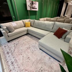 NEW 🍨 X LARGE Cream Performance Fabric Sectional 🚛WE DELIVER🚛