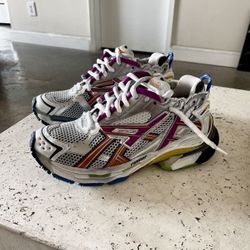 Balenciaga Runner Sneaker multicolor
