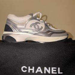 Chanel CC Logo Sneakers 