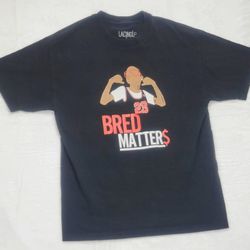 Lacing Up Short Sleeve Graphic T-Shirt 