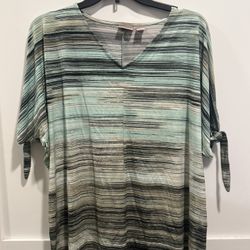 Women’s Shirt Size Large