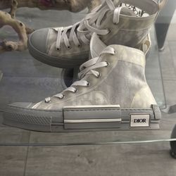 Dior shoes