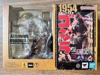 Godzilla 1954 Movie Graphic Plus S.H. MonsterArts