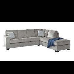 Like New Grey L-Shaped Sectional Couch with Right Side Chaise