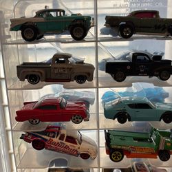 Loose Hot Wheel Pick UPS