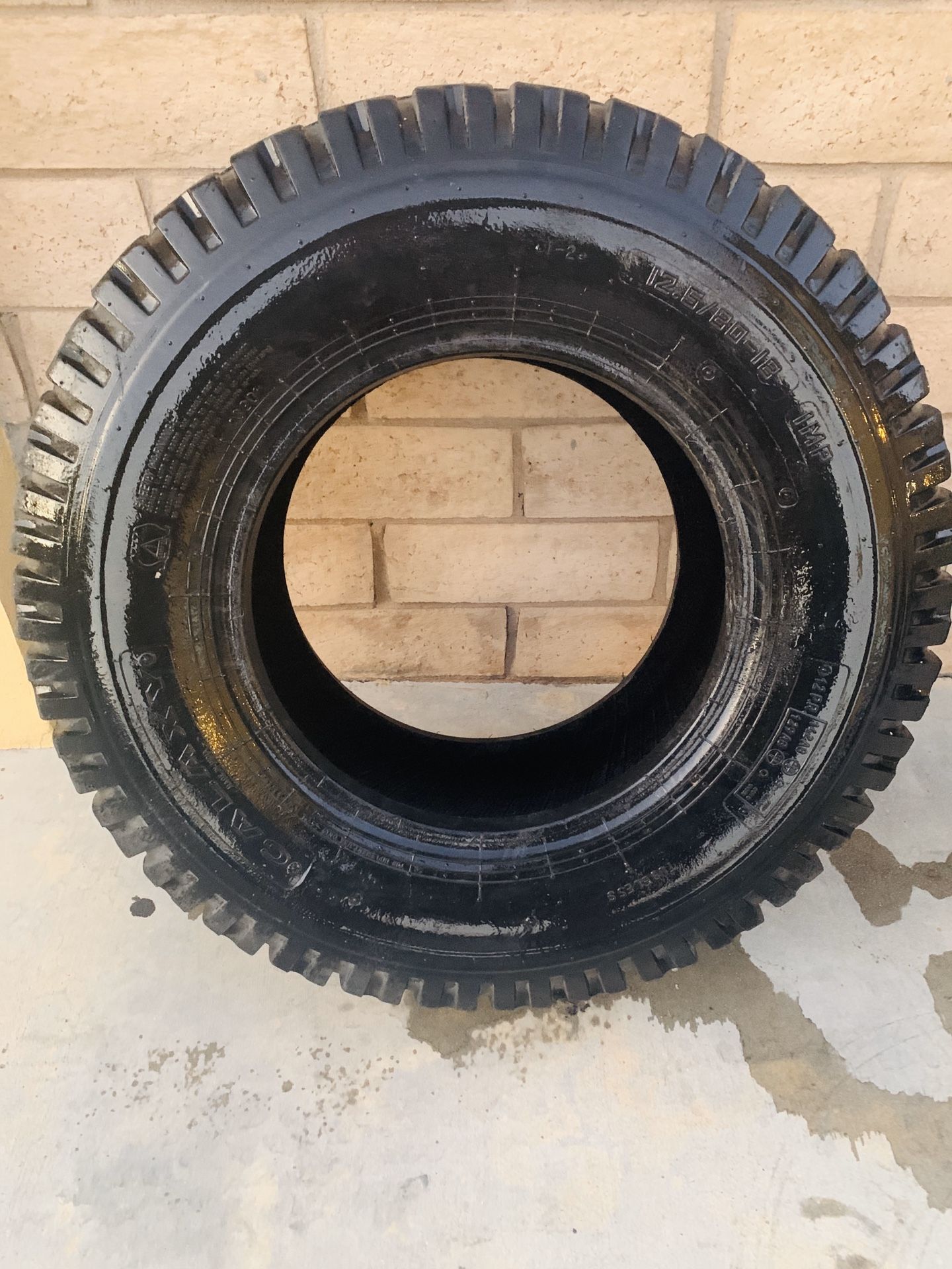 GALAXY 12.5/80/r18 TIRE TRACTOR TIRE BACKHOE TIRE LOADER TIRE