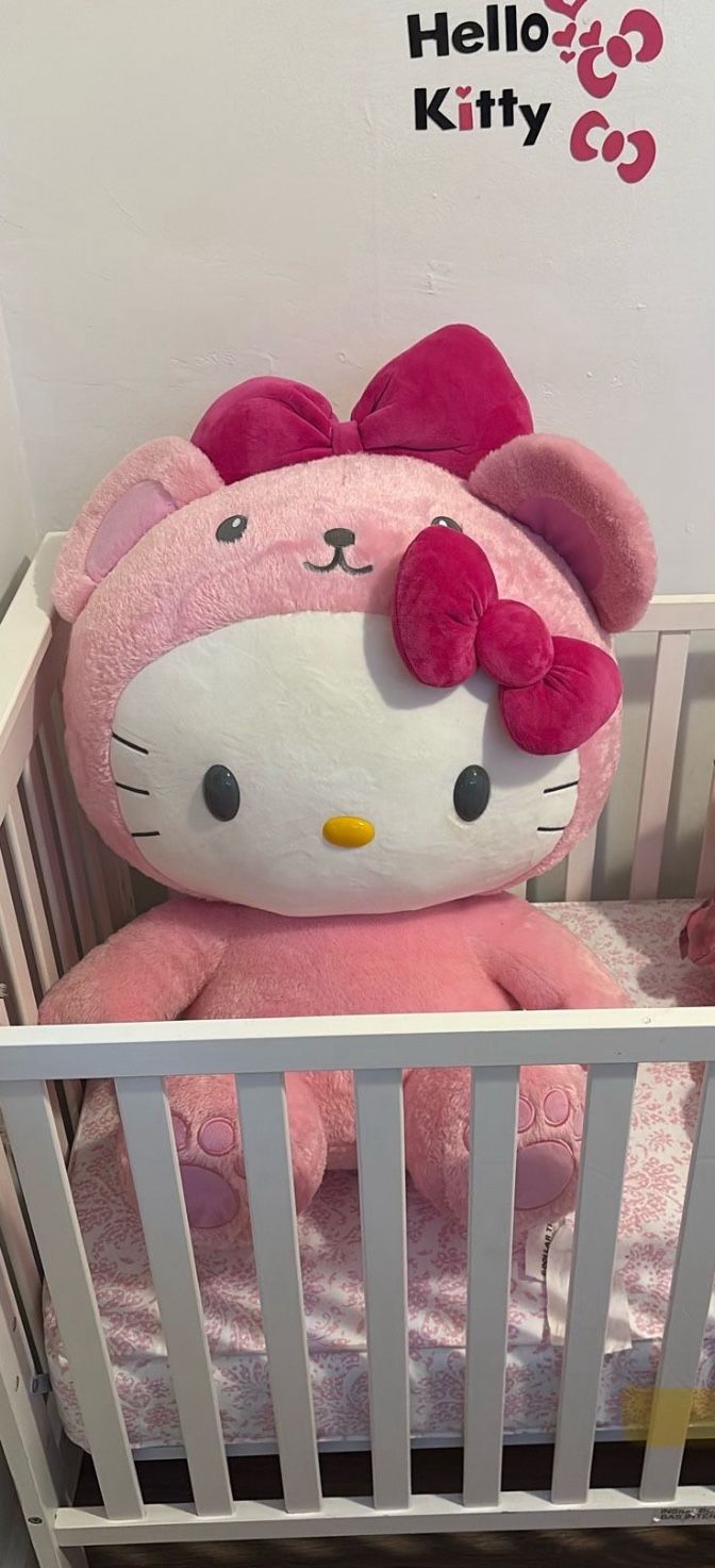 Extremely Rare Jumbo Hello Kitty