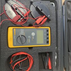 Fluke 1621 Meter 