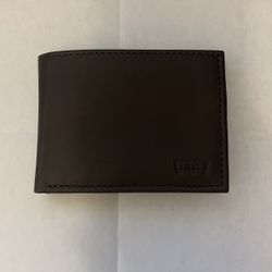 Levi’s Bi-Fold ID Wallet 