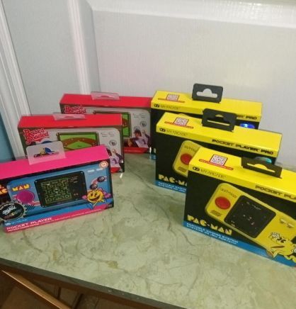 PAC MAN - Ms. PAC MAN - BASES LOADED My Arcade Portable Pocket Player Pro Handheld Game Console