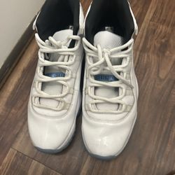 Jordan 11 Legend Blue