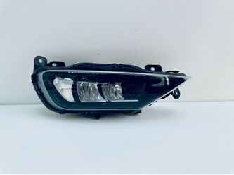 2016-2025 VOLVO XC90 XC60  FRONT RIGHT PASSENGER FOG LIGHT LED OEM (contact info removed)6 (181)