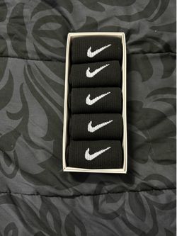 Nike socks 5 pack brand new